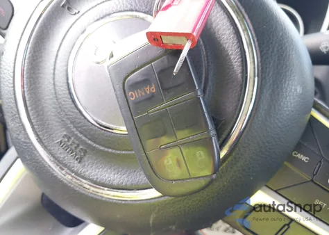 2018 Jeep Compass Sport Fwd z USA, uszkodzony, nr VIN 3C4NJCABXJT263377